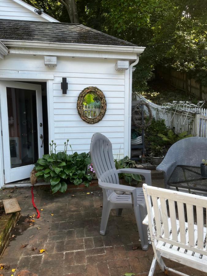 House On The Gwynns Falls Baltimore Exterior photo
